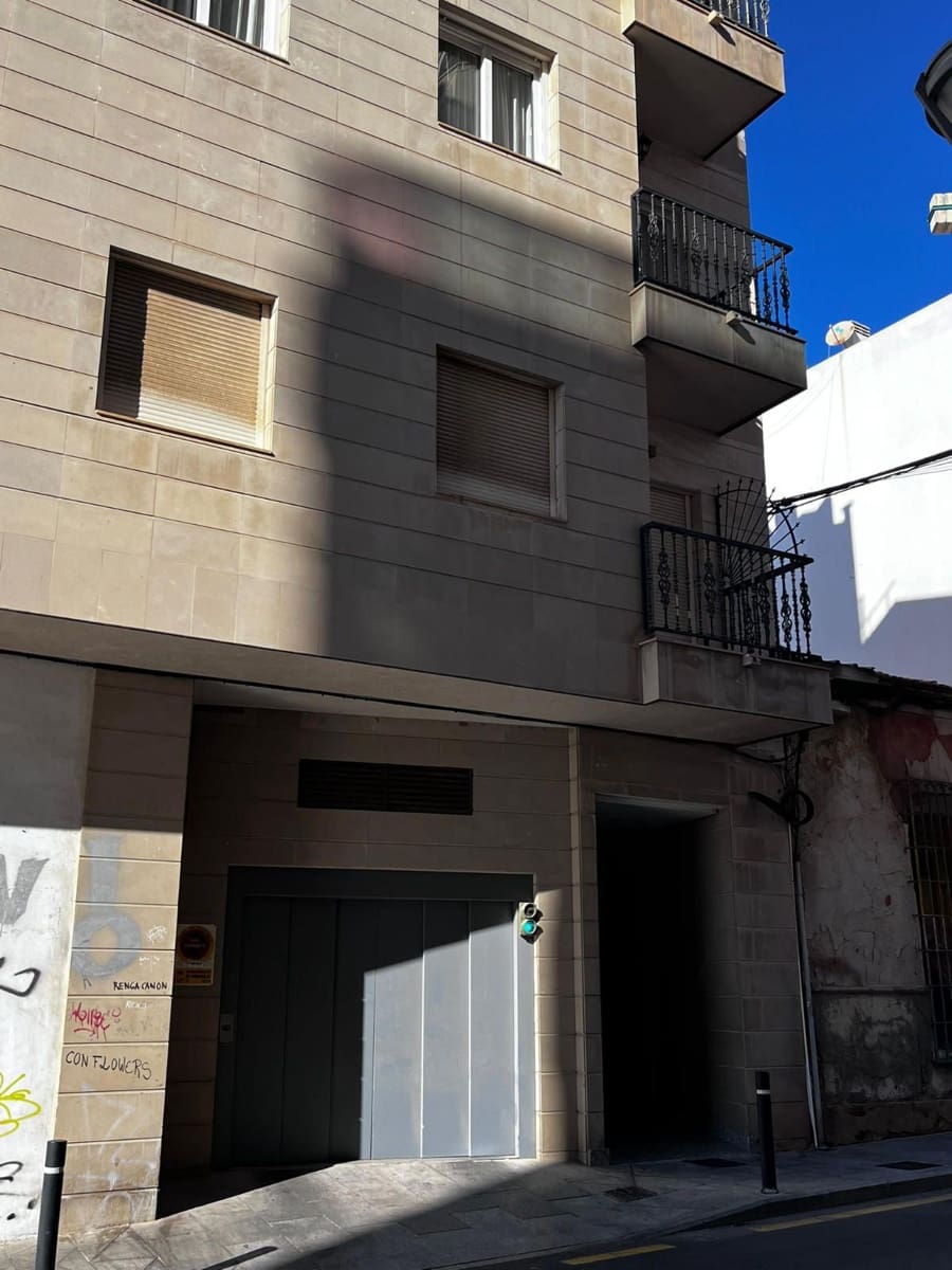 3 Zimmer Wohnung zu verkaufen in Torrevieja mit Garage - 450.000 € (Ref: 9237511)
