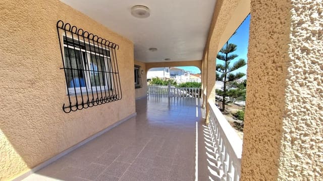 3 sovrum Villa till salu i Los Balcones - Los Altos, Torrevieja med garage - 430 000 € (Ref: 9237512)