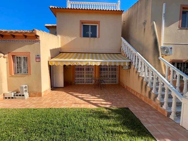 7 bedroom Villa for sale in Cabo Roig, Orihuela with pool - € 1,100,000 (Ref: 9237516)