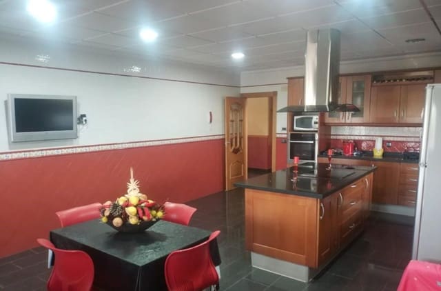 4 bedroom Villa for sale in La Campaneta, Orihuela with pool garage - € 450,000 (Ref: 9237517)