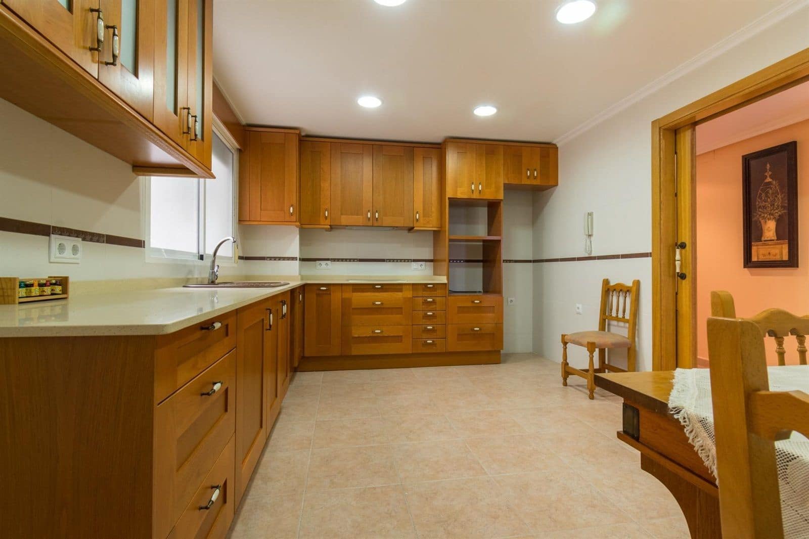 5 slaapkamer Flat te koop in Torrevieja - € 260.000 (Ref: 9237521)