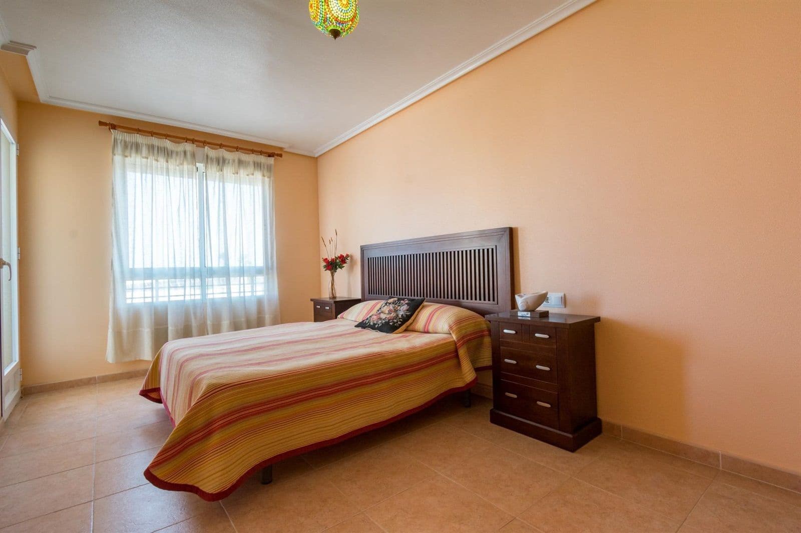 5 slaapkamer Flat te koop in Torrevieja - € 260.000 (Ref: 9237521)