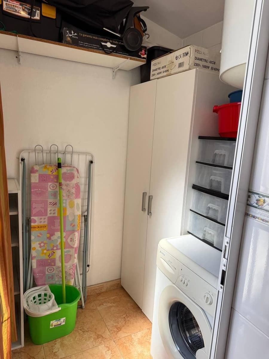 2 sypialnia Willa na sprzedaż w Torrevieja z basenem garażem - 165 000 € (Ref: 9237525)