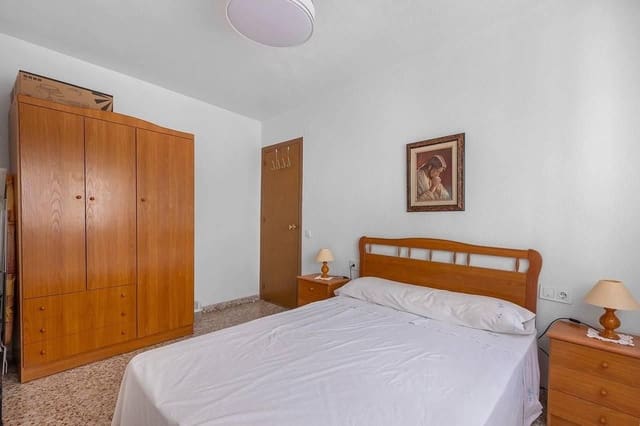 3 chambre Appartement à vendre à Puerto Deportivo, Torrevieja - 155 000 € (Ref: 9237526)