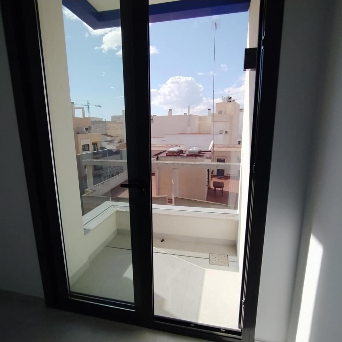 2 Zimmer Wohnung zu verkaufen in Torrevieja mit Pool Garage - 335.000 € (Ref: 9237532)