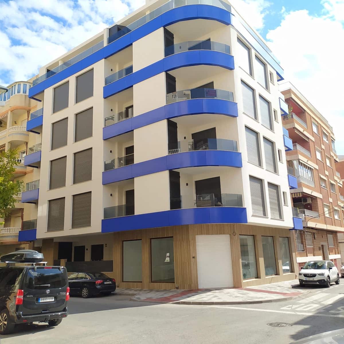 2 Zimmer Wohnung zu verkaufen in Torrevieja mit Pool Garage - 335.000 € (Ref: 9237532)