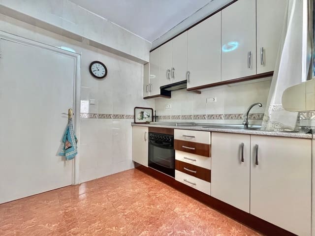 3 bedroom Flat for sale in Las Piscinas Naturales, Torrevieja - € 149,000 (Ref: 9237534)