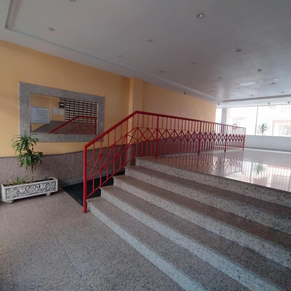 Piso de 2 habitaciones en Torrevieja en venta - 187.000 € (Ref: 9237535)