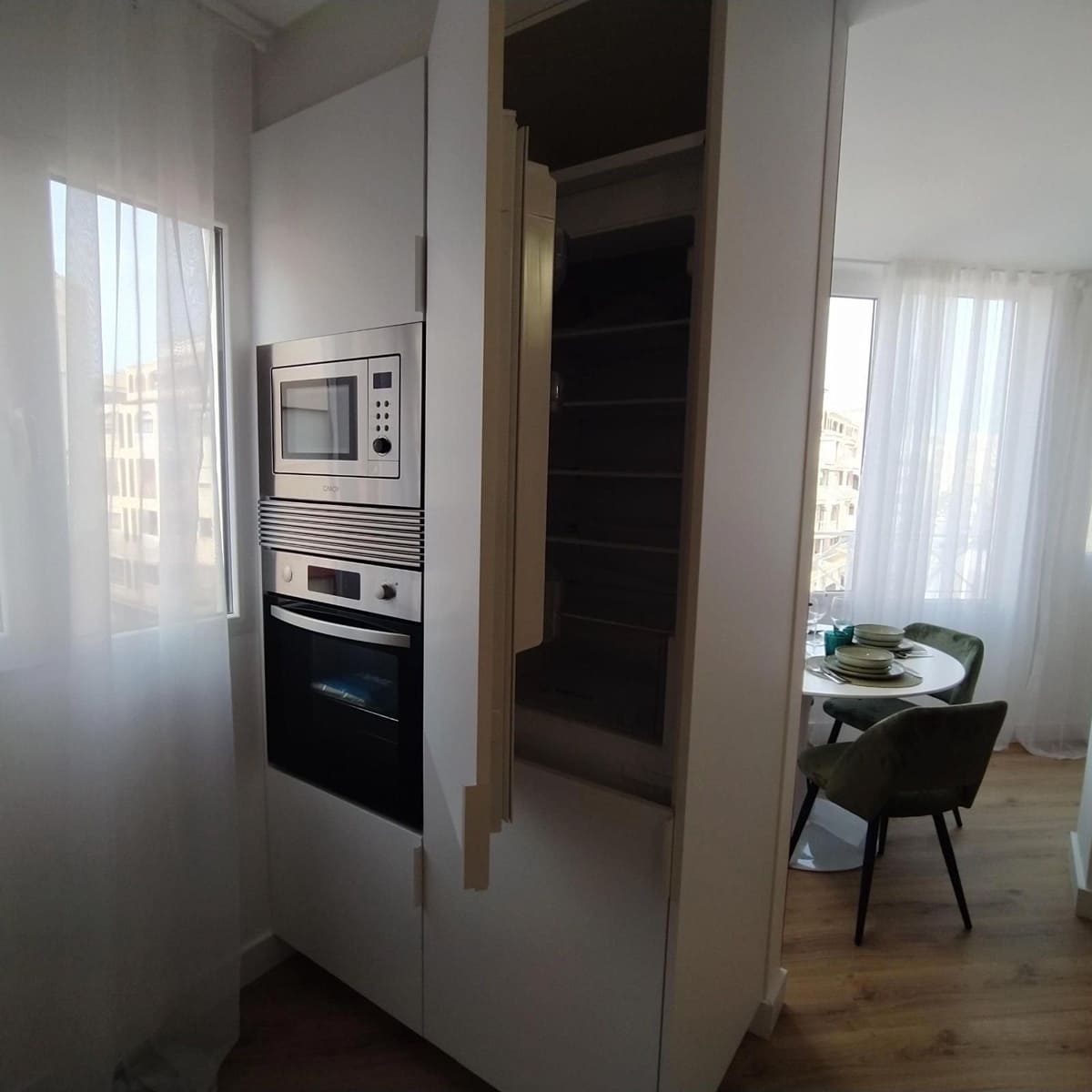 Piso de 2 habitaciones en Torrevieja en venta - 187.000 € (Ref: 9237535)