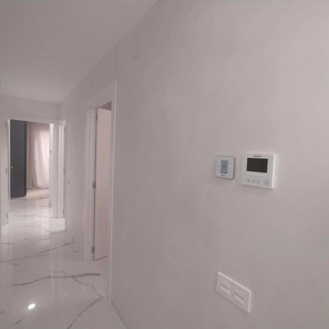 2 bedroom Flat for sale in Playa del Cura, Torrevieja - € 250,000 (Ref: 9237537)