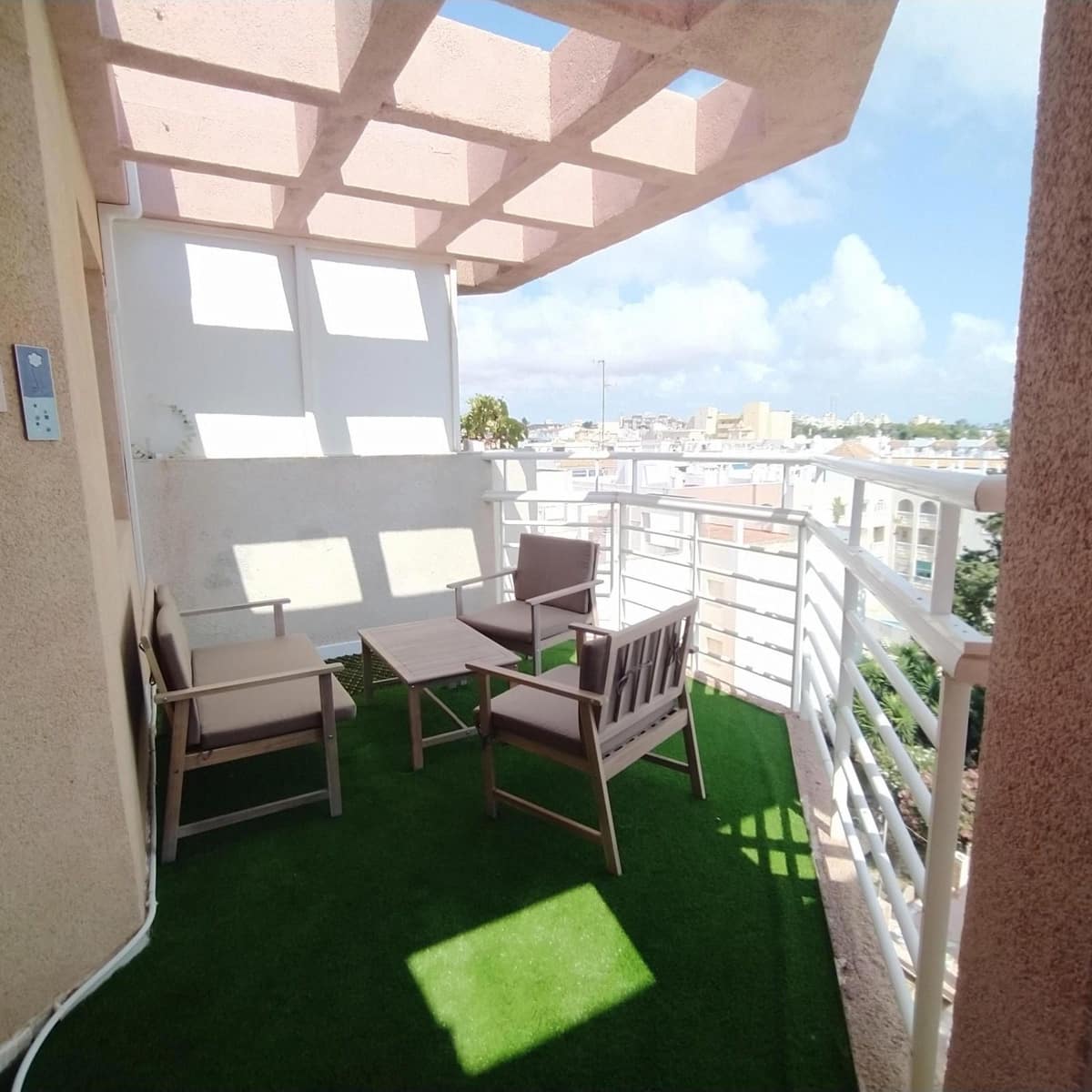 2 sypialnia Penthouse na sprzedaż w Torrevieja - 212 000 € (Ref: 9237539)