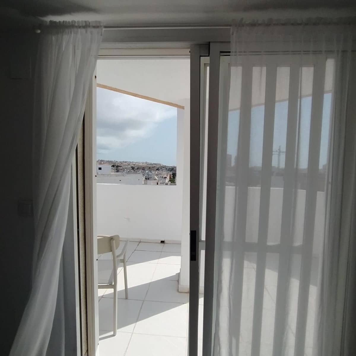 2 sypialnia Penthouse na sprzedaż w Torrevieja - 212 000 € (Ref: 9237539)