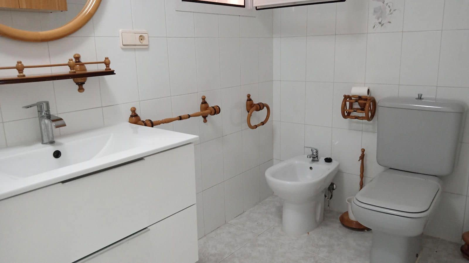 3 makuuhuone Asunto myytävänä paikassa Torrevieja mukana 
autotalli - 375 000 € (Ref: 9237540)