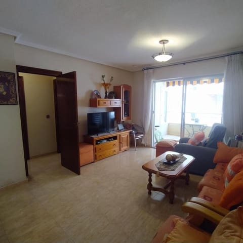 Piso de 3 habitaciones en Playa de los Locos, Torrevieja en venta con garaje - 195.000 € (Ref: 9237541)