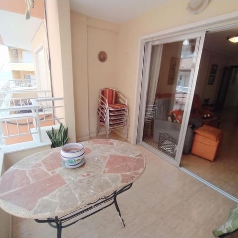Piso de 3 habitaciones en Playa de los Locos, Torrevieja en venta con garaje - 195.000 € (Ref: 9237541)