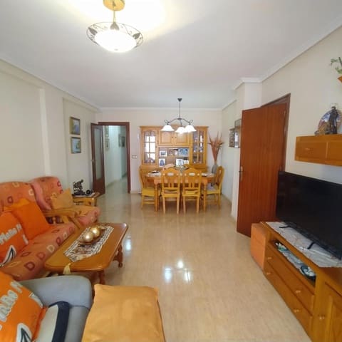 Piso de 3 habitaciones en Playa de los Locos, Torrevieja en venta con garaje - 195.000 € (Ref: 9237541)