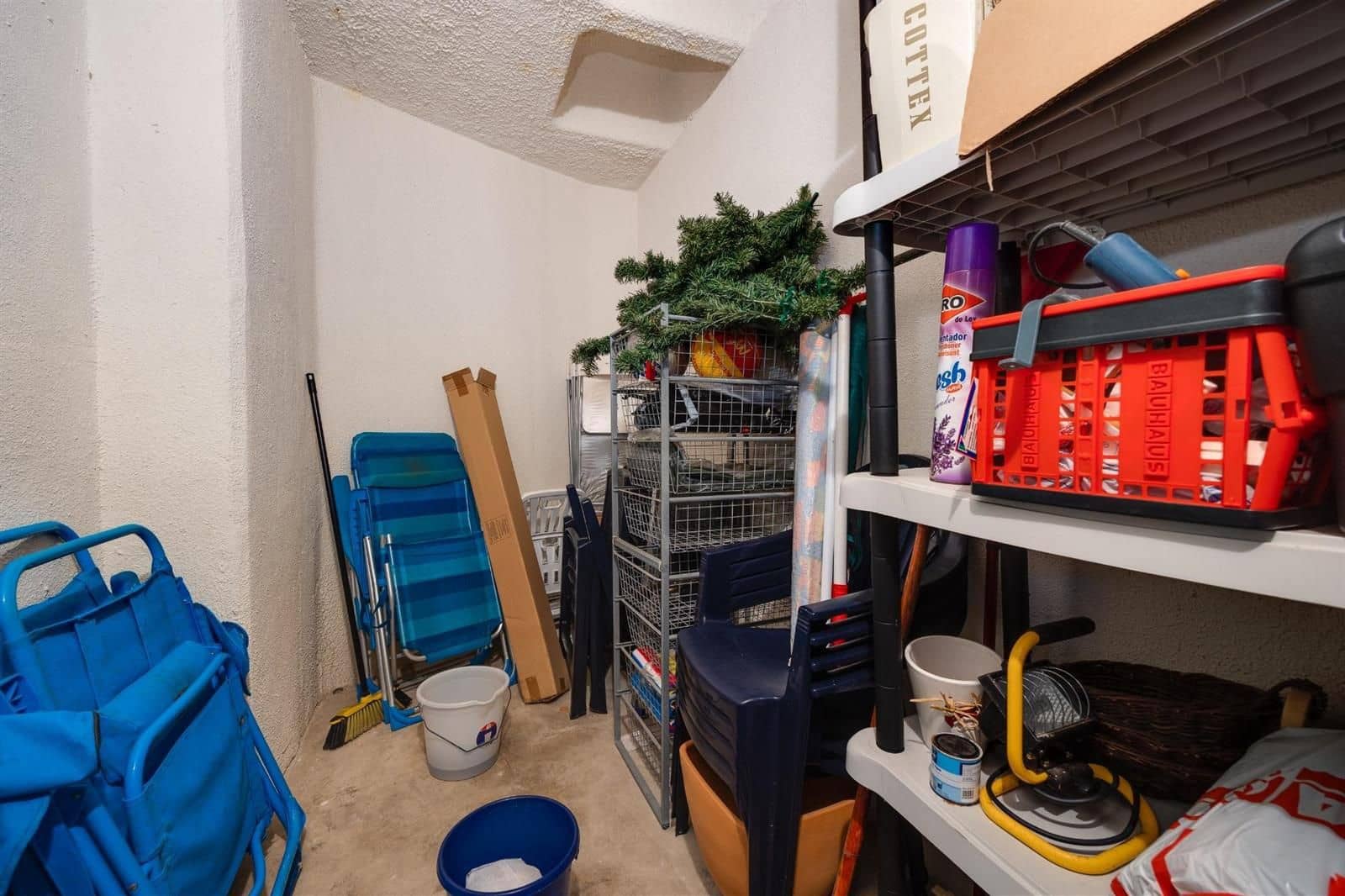 2 slaapkamer Flat te koop in Torrevieja met zwembad - € 209.000 (Ref: 9237543)