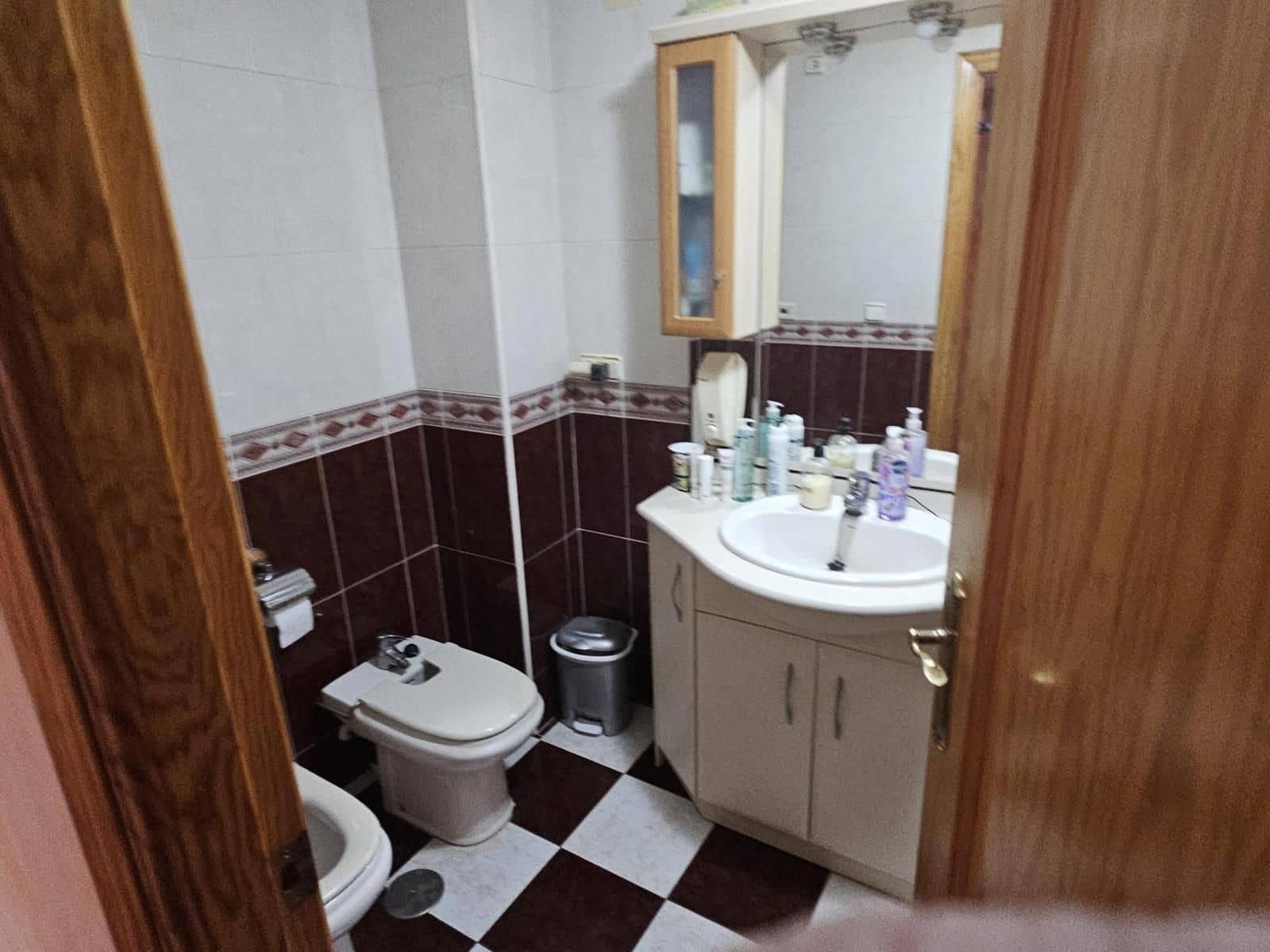 4 bedroom Penthouse for sale in Torrevieja with garage - € 299,000 (Ref: 9237546)