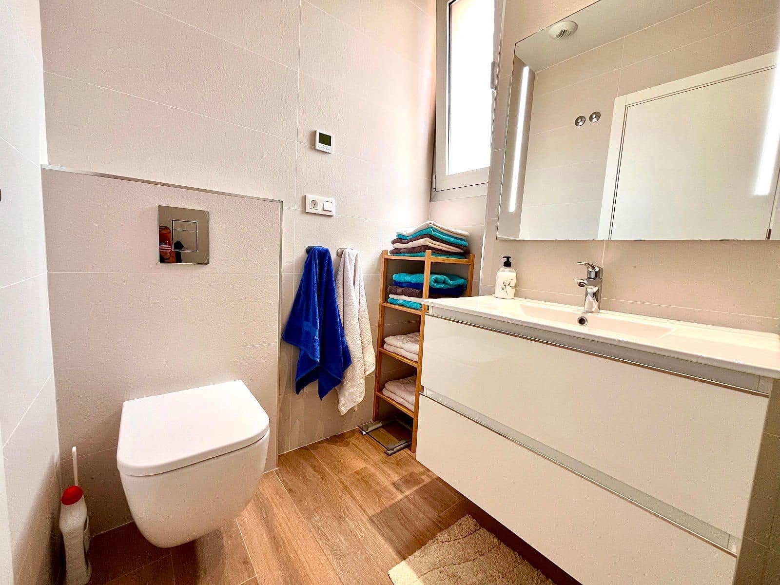 Ático de 2 habitaciones en Villamartin en venta con piscina - 314.900 € (Ref: 9237552)