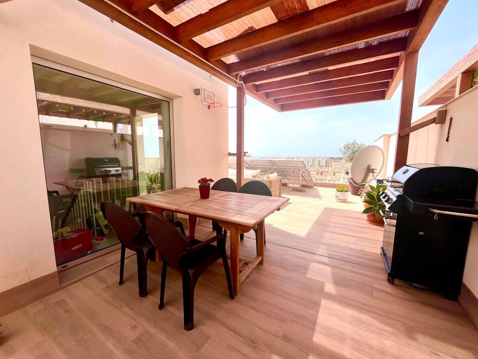 Ático de 2 habitaciones en Villamartin en venta con piscina - 314.900 € (Ref: 9237552)