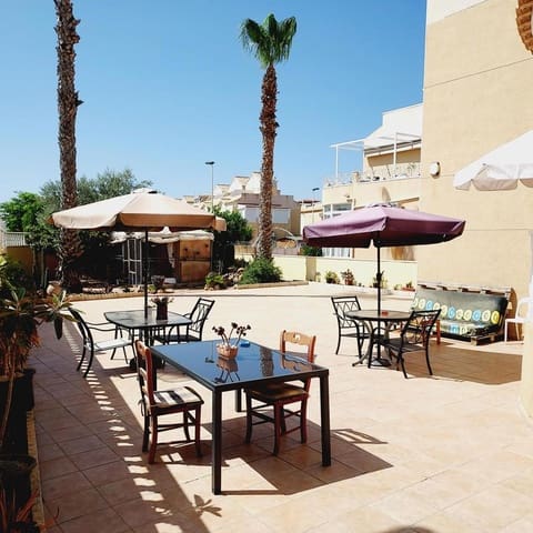 6 soveværelse Villa til salg i El Chaparral - La Siesta - La Torreta, Torrevieja - € 559.000 (Ref: 9237554)