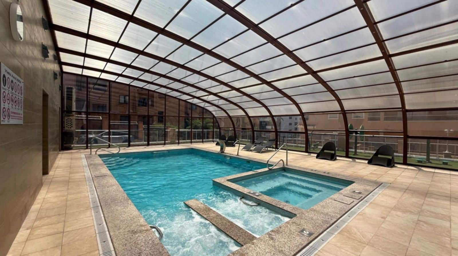 3 sypialnia Penthouse na sprzedaż w Villamartin z basenem garażem - 375 000 € (Ref: 9237556)