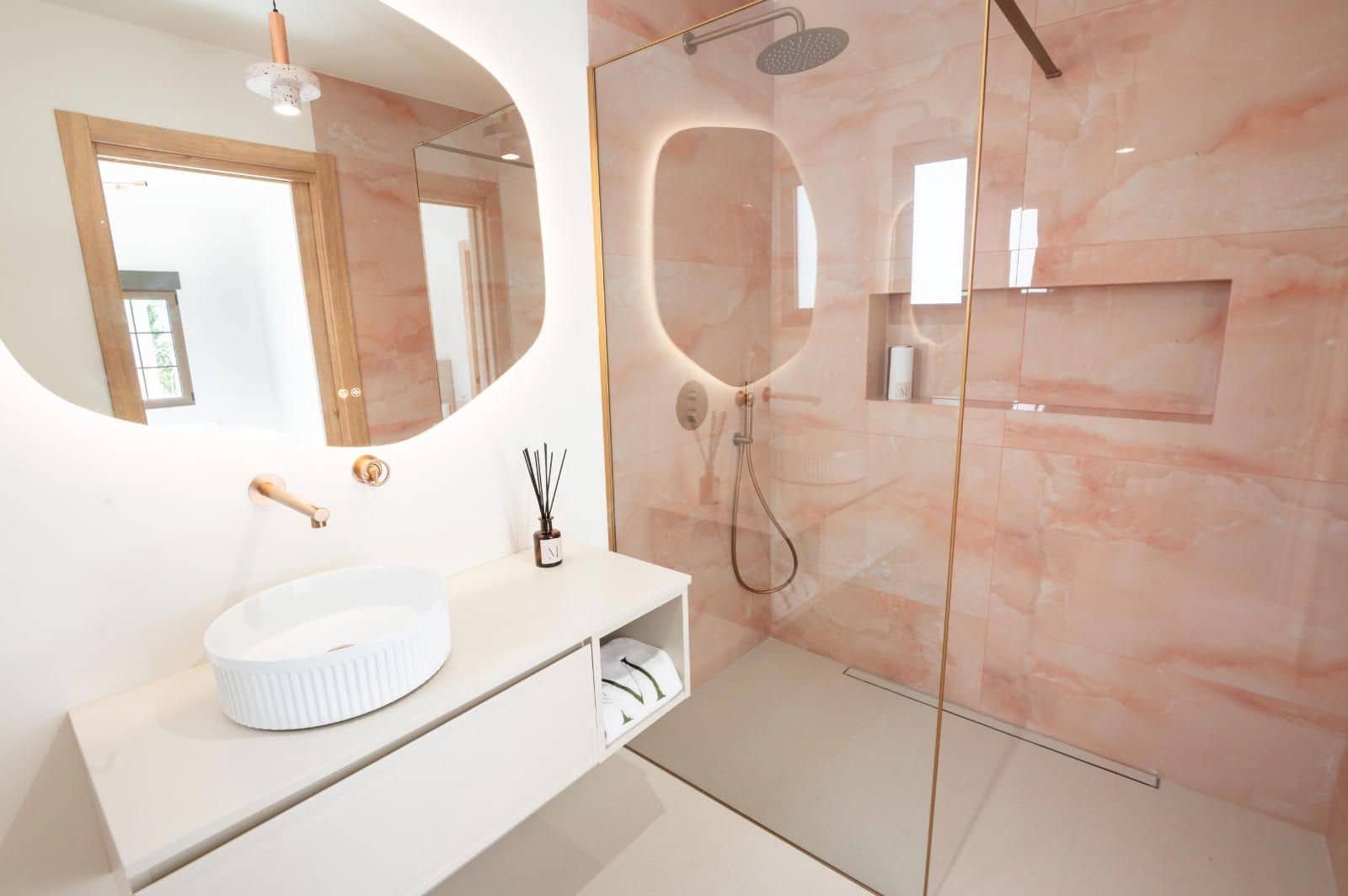 3 sovrum Villa till salu i Orihuela Costa med pool garage - 384 999 € (Ref: 9237571)