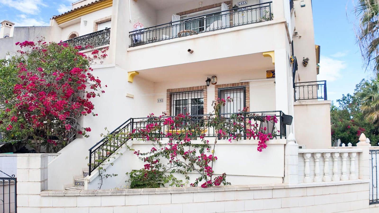 2 bedroom Flat for sale in Playa Flamenca with pool - € 159,000 (Ref: 9237575)