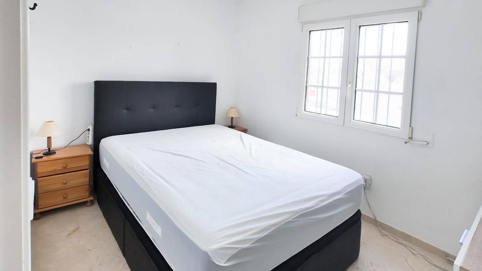 2 bedroom Flat for sale in Playa Flamenca with pool - € 159,000 (Ref: 9237575)