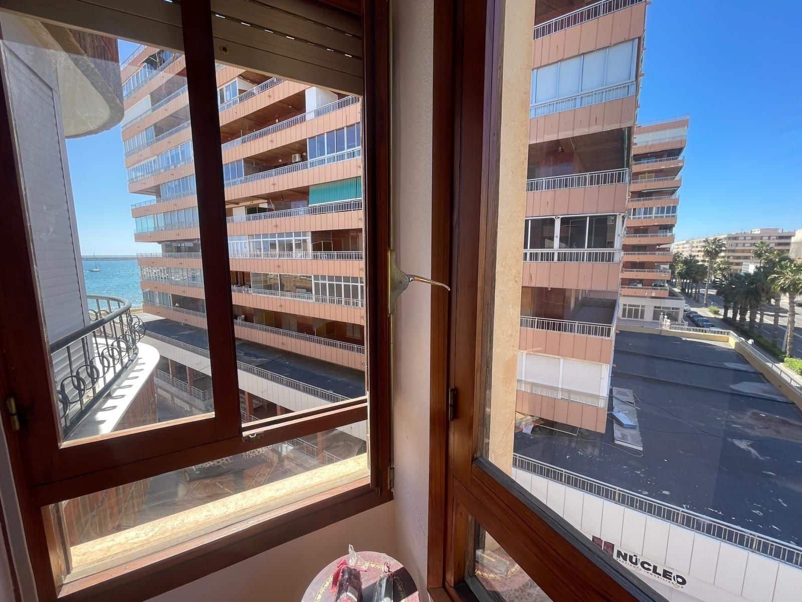3 sovrum Lägenhet till salu i Torrevieja - 180 000 € (Ref: 9237576)