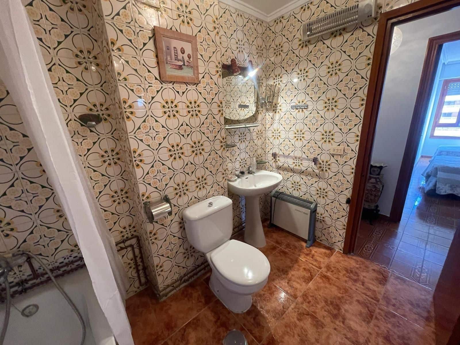 3 sovrum Lägenhet till salu i Torrevieja - 180 000 € (Ref: 9237576)