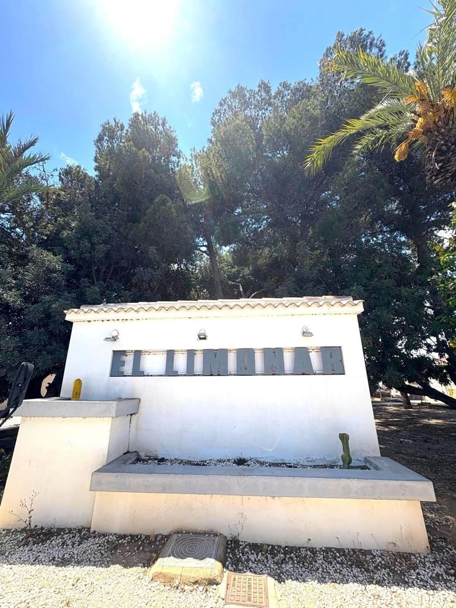 2 soveværelse Lejlighed til salg i El Limonar med swimmingpool - € 129.000 (Ref: 9237584)