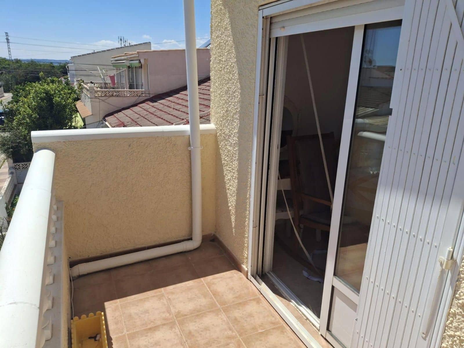 2 soveværelse Lejlighed til salg i El Limonar med swimmingpool - € 129.000 (Ref: 9237584)