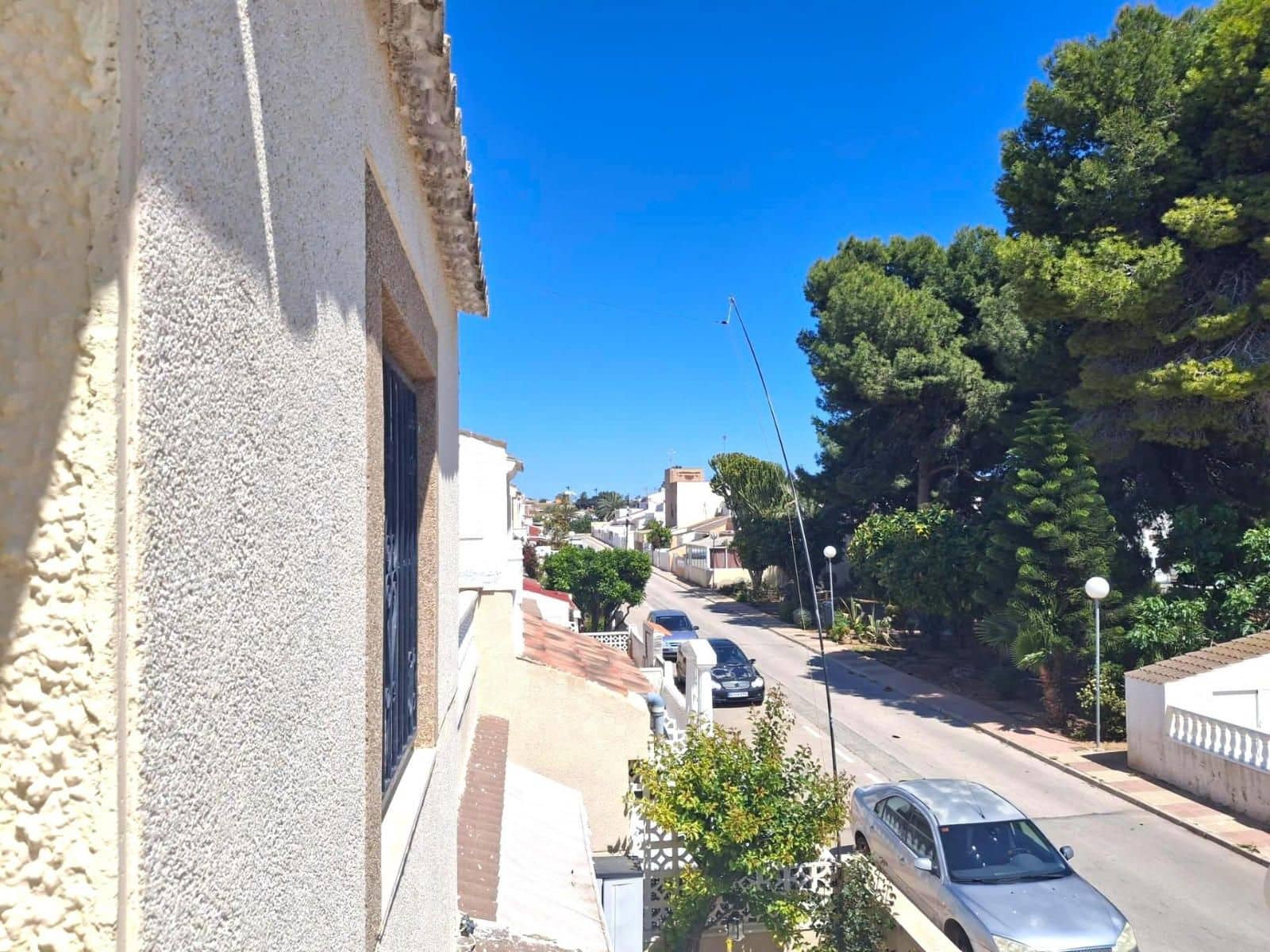 2 soveværelse Lejlighed til salg i El Limonar med swimmingpool - € 129.000 (Ref: 9237584)