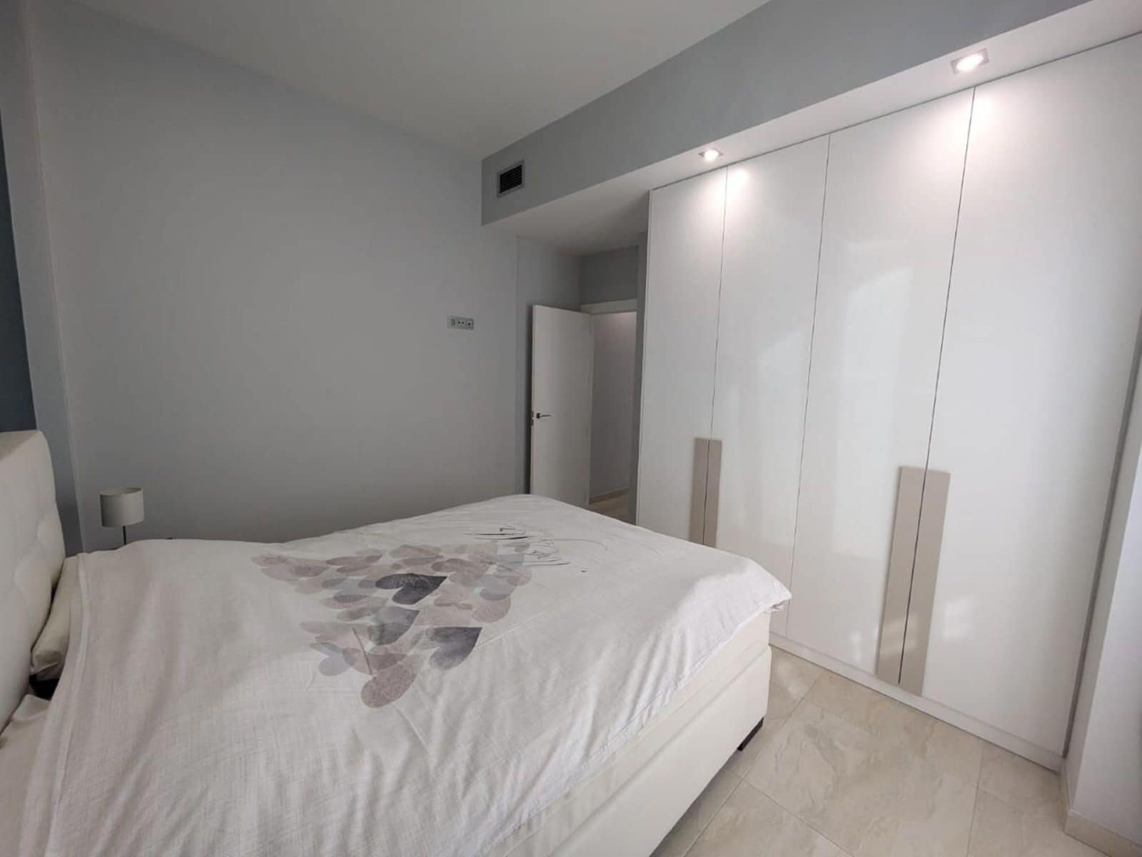 3 slaapkamer Villa te koop in Orihuela Costa met zwembad - € 479.000 (Ref: 9237586)