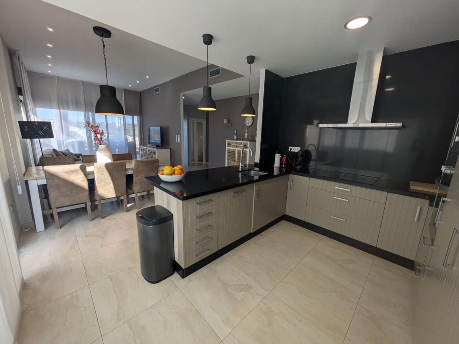 3 slaapkamer Villa te koop in Orihuela Costa met zwembad - € 479.000 (Ref: 9237586)