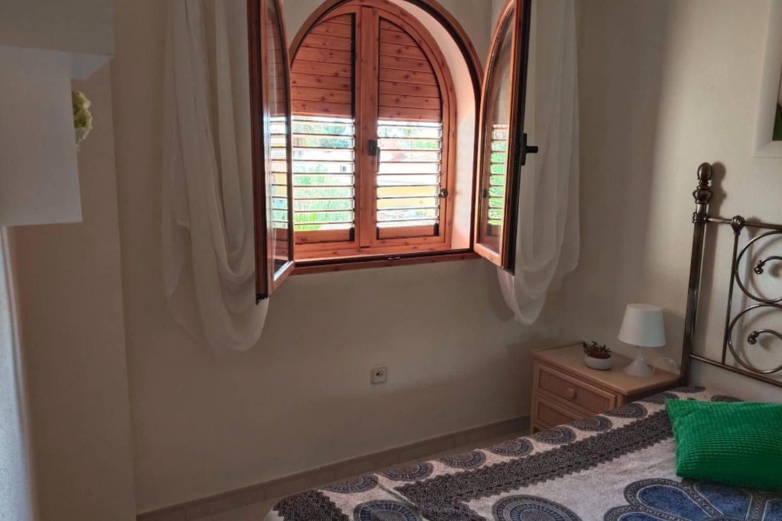 2 soverom Villa til salgs i Torrevieja med svømmebasseng - € 164 000 (Ref: 9237588)