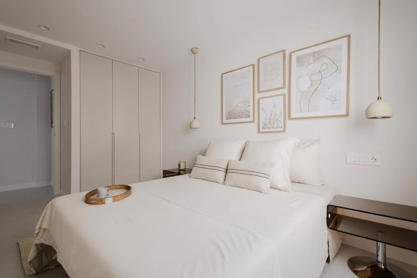 3 bedroom Flat for sale in Torrevieja with pool - € 399,000 (Ref: 9237589)