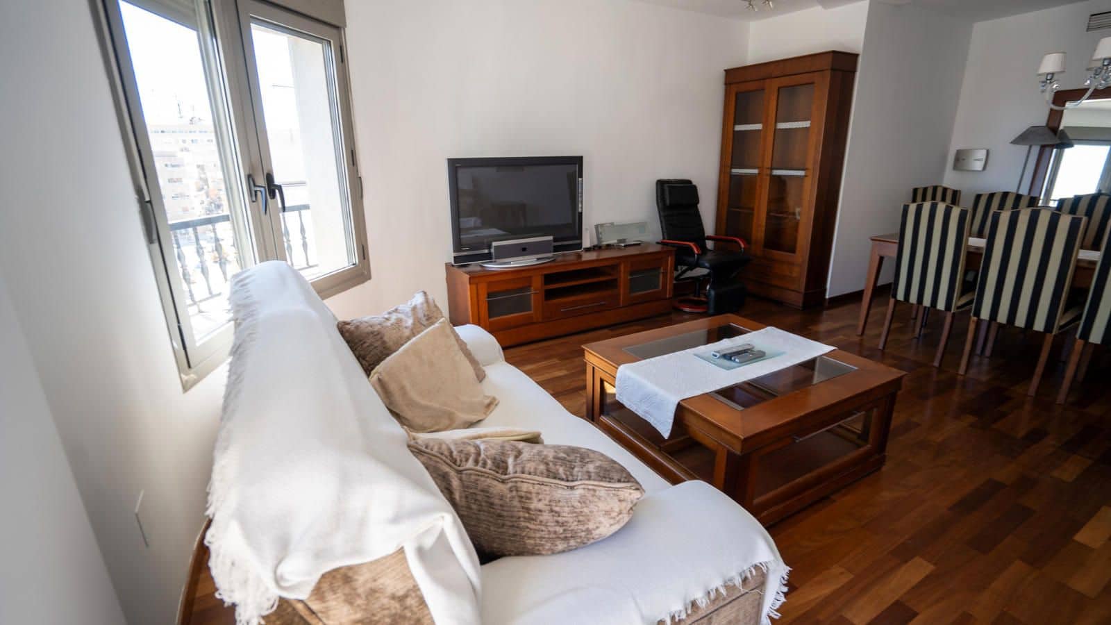 3 bedroom Penthouse for sale in Guardamar del Segura with garage - € 410,000 (Ref: 9237590)