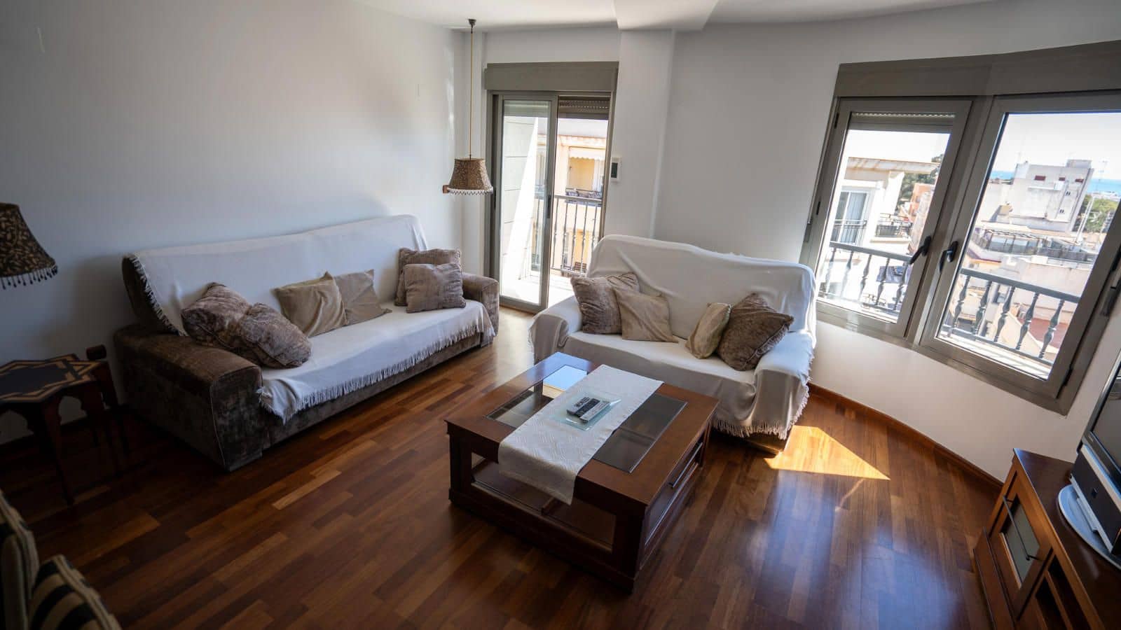 3 bedroom Penthouse for sale in Guardamar del Segura with garage - € 410,000 (Ref: 9237590)