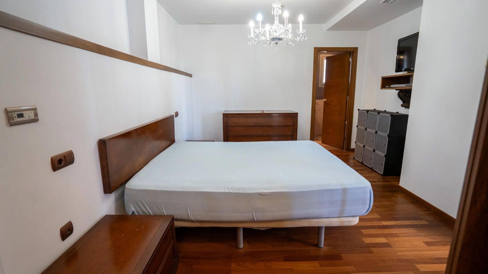 3 bedroom Penthouse for sale in Guardamar del Segura with garage - € 410,000 (Ref: 9237590)