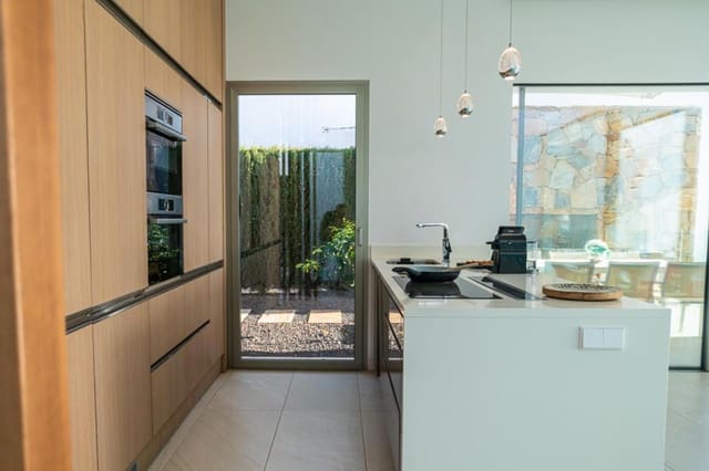 4 chambre Villa/Maison à vendre à Dehesa de Campoamor, Orihuela avec piscine garage - 950 000 € (Ref: 9237593)