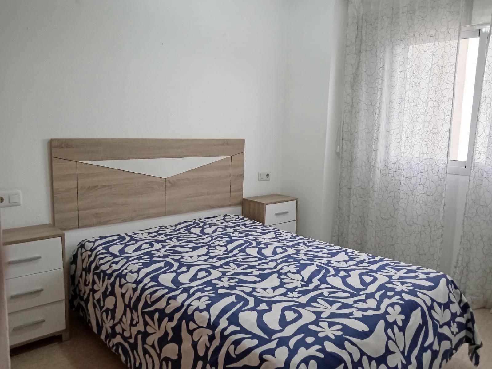 2 soveværelse Lejlighed til salg i Torrevieja med swimmingpool garage - € 129.900 (Ref: 9237597)