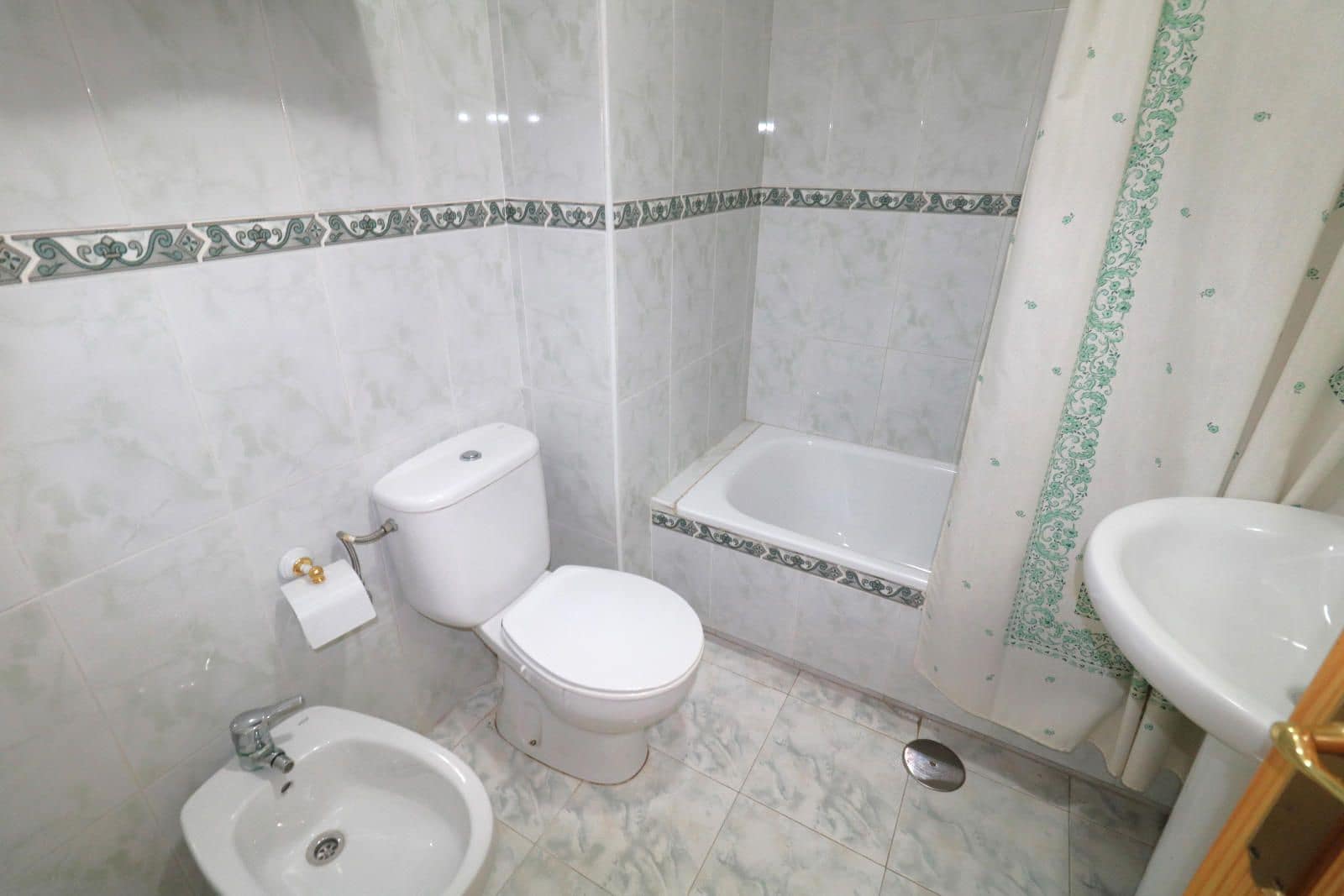 3 Zimmer Wohnung zu verkaufen in Torrevieja - 129.000 € (Ref: 9237599)