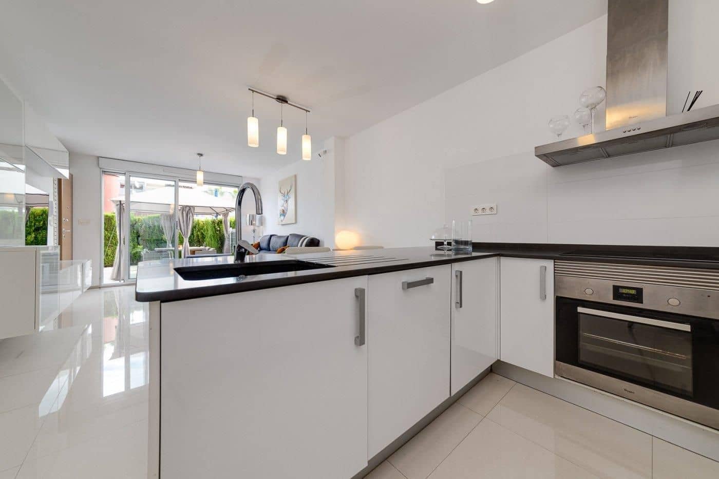 3 soveværelse Byhus til salg i Torrevieja med swimmingpool garage - € 340.000 (Ref: 9237613)