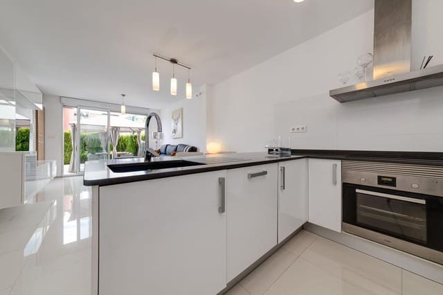 3 soveværelse Byhus til salg i Parque Acuático - Sector 25, Torrevieja med swimmingpool garage - € 340.000 (Ref: 9237613)