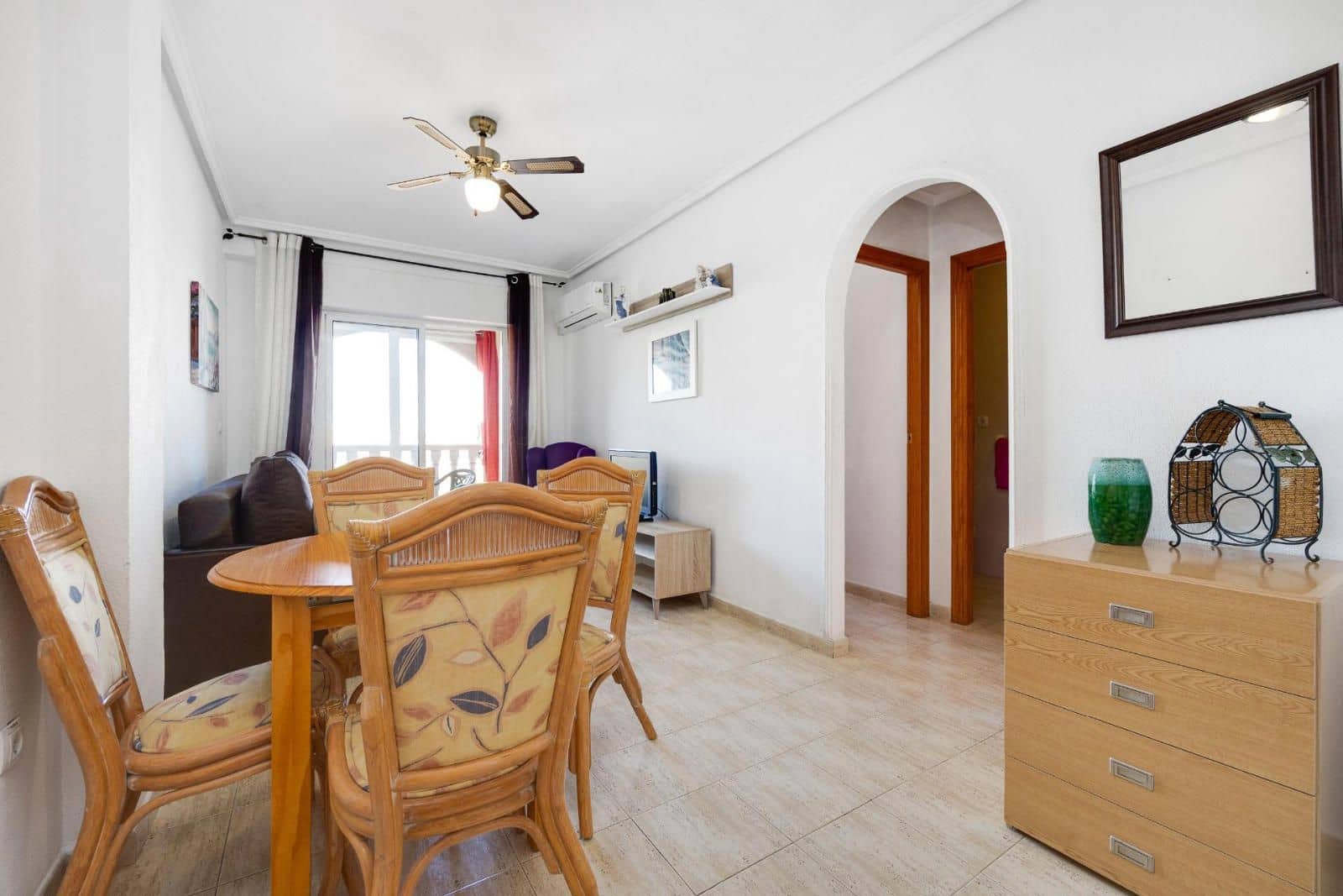 2 Zimmer Wohnung zu verkaufen in Torrevieja mit Pool Garage - 145.000 € (Ref: 9237617)