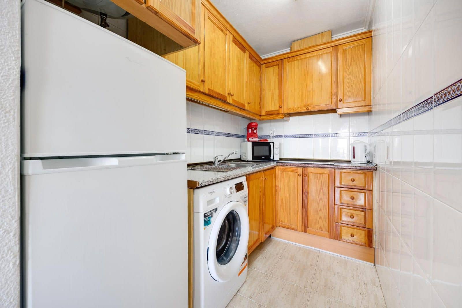 2 Zimmer Wohnung zu verkaufen in Torrevieja mit Pool Garage - 145.000 € (Ref: 9237617)