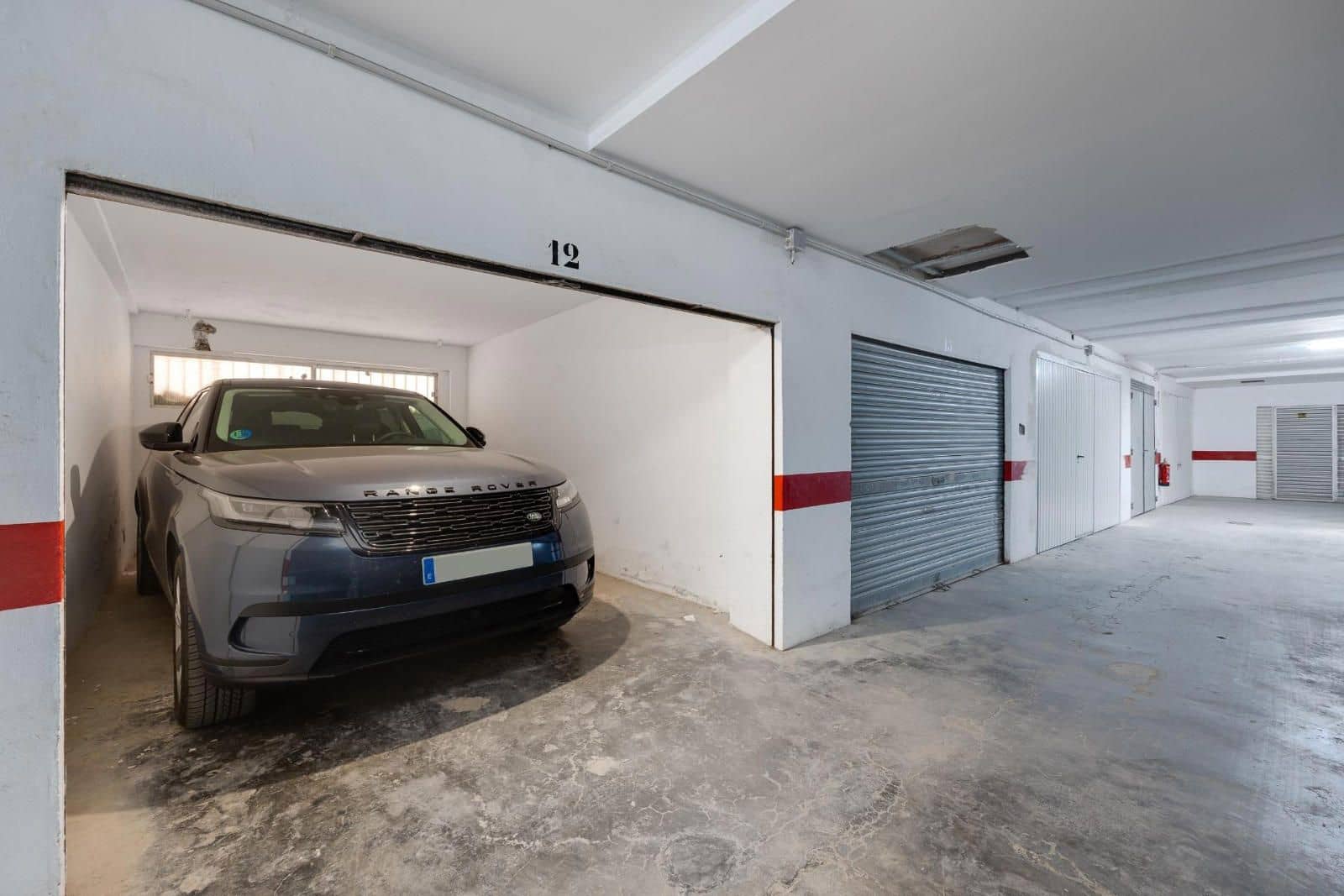 Piso de 3 habitaciones en Torrevieja en venta con piscina - 295.000 € (Ref: 9237619)