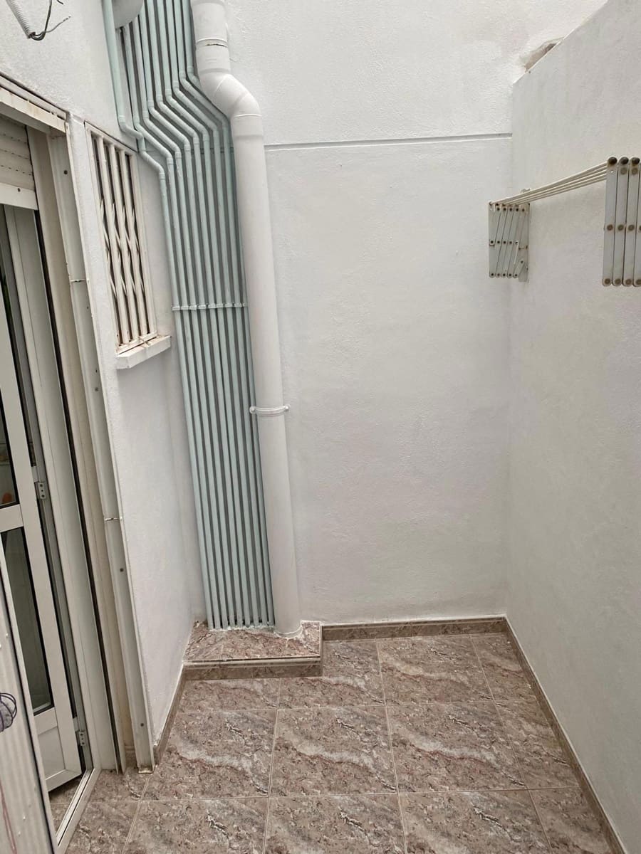 3 makuuhuone Asunto myytävänä paikassa Torrevieja - 143 000 € (Ref: 9237621)